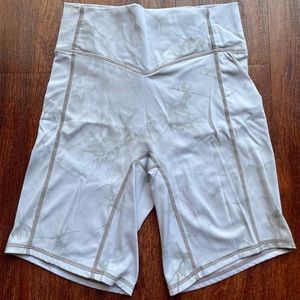Balance Athletica | The Rider Short - Tie Dye Sea Salt